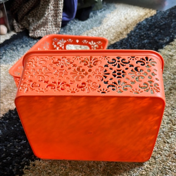 2 pk Orange Plastic Storage Basket with Intricate Floral Patterns NWOT YOU GET 2 - Picture 5 of 6